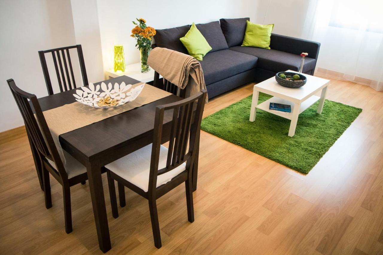 Holidays2Malaga Heredia 3 Bedroom Opposite Malaga Port Extérieur photo