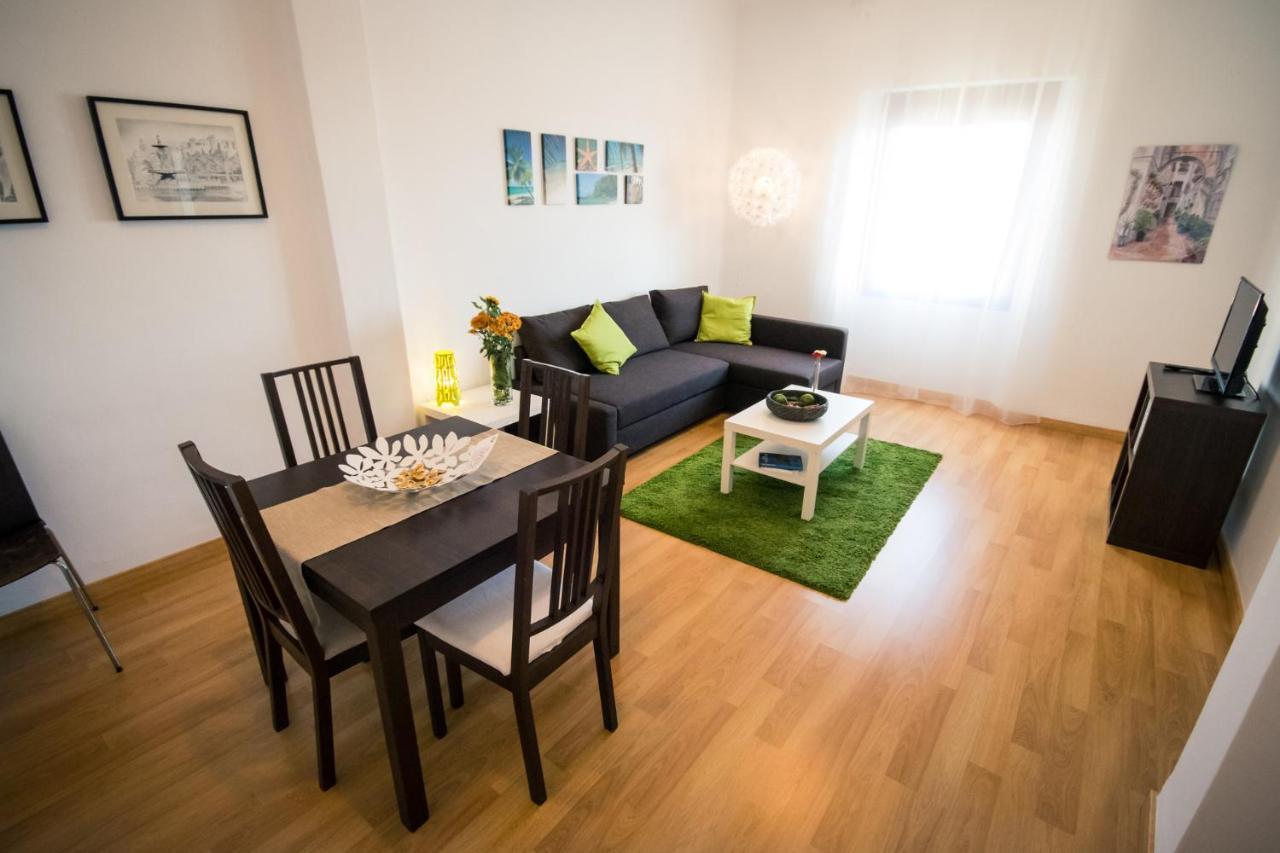 Holidays2Malaga Heredia 3 Bedroom Opposite Malaga Port Extérieur photo