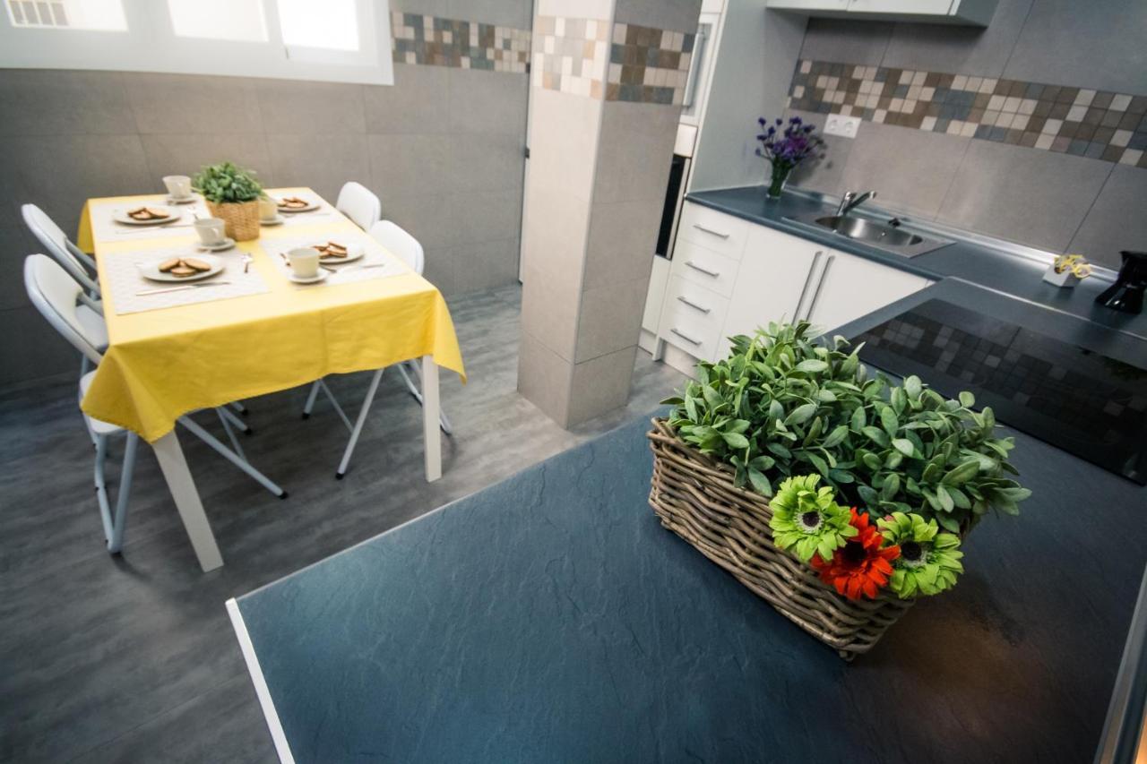 Holidays2Malaga Heredia 3 Bedroom Opposite Malaga Port Extérieur photo